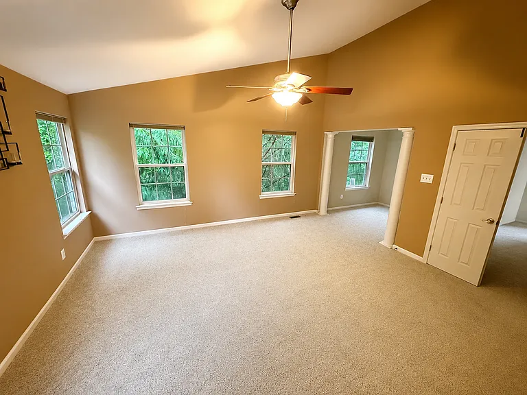 15 Saw Mill Ct — Photo 7