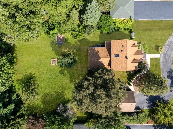 244 Forest View Ave, Wood Dale, IL 60191