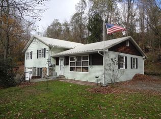 485 Old Willow Ave, Honesdale, PA 18431