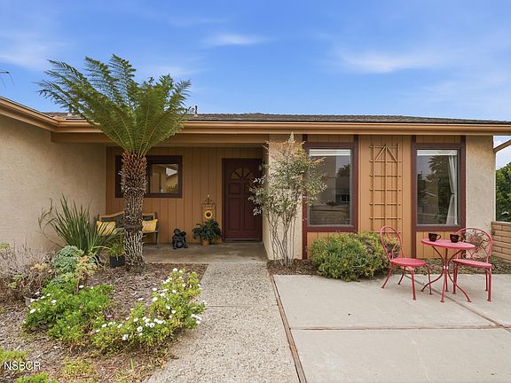4th image of 670 Camino Contento