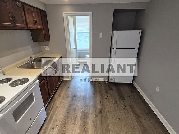 5th image of 26 Euclid St #2