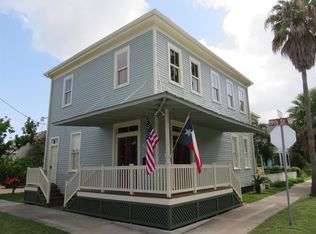 1126 19th St, Galveston, TX 77550