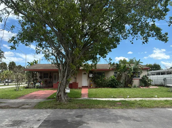 19825 NW 44th Pl, Miami Gardens, FL 33055