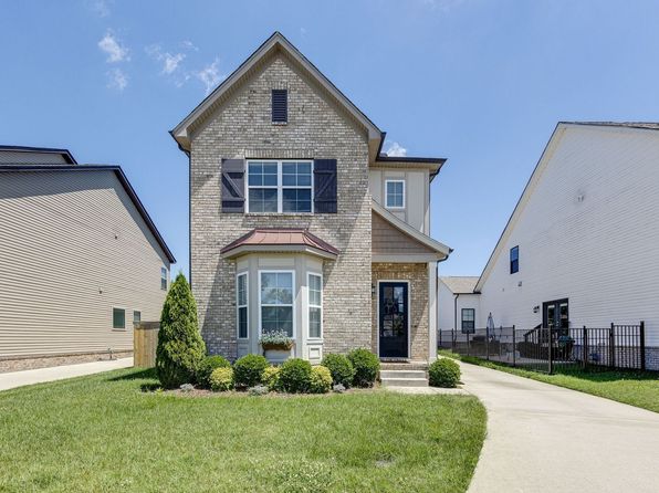 1641 Brockton Ln
