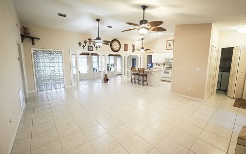 5th image of 3016 Peachtree Dr