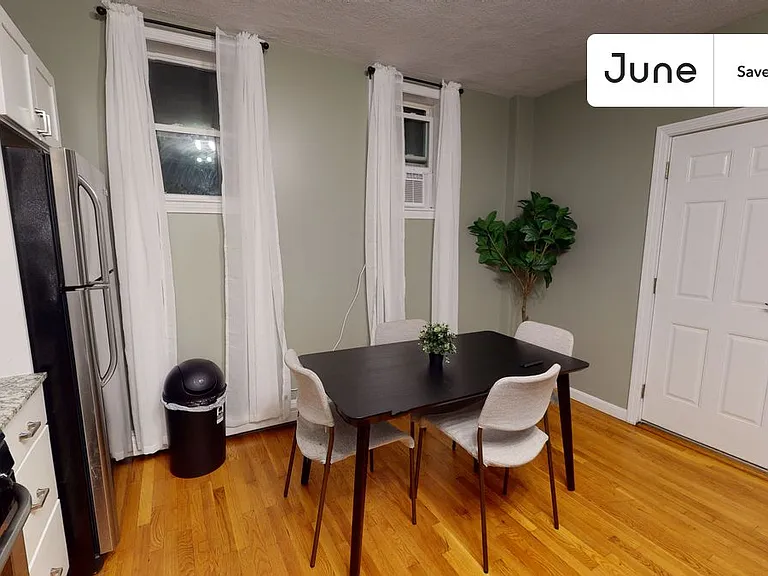 36 N Bennet St #1 — Photo 10