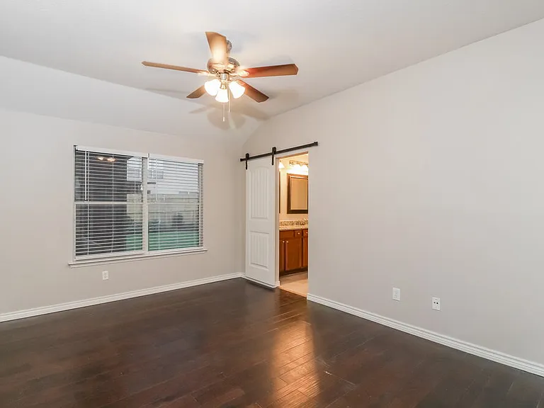 745 Poncho Ln — Photo 12