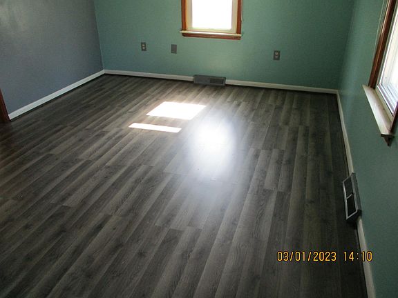 5th image of 5840 Sylvia St