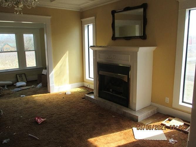 1st image of 800 Water Ave