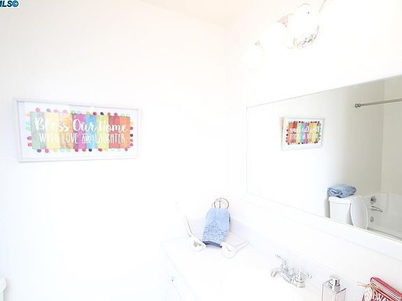 4th image of 4721 W Vassar Avenue