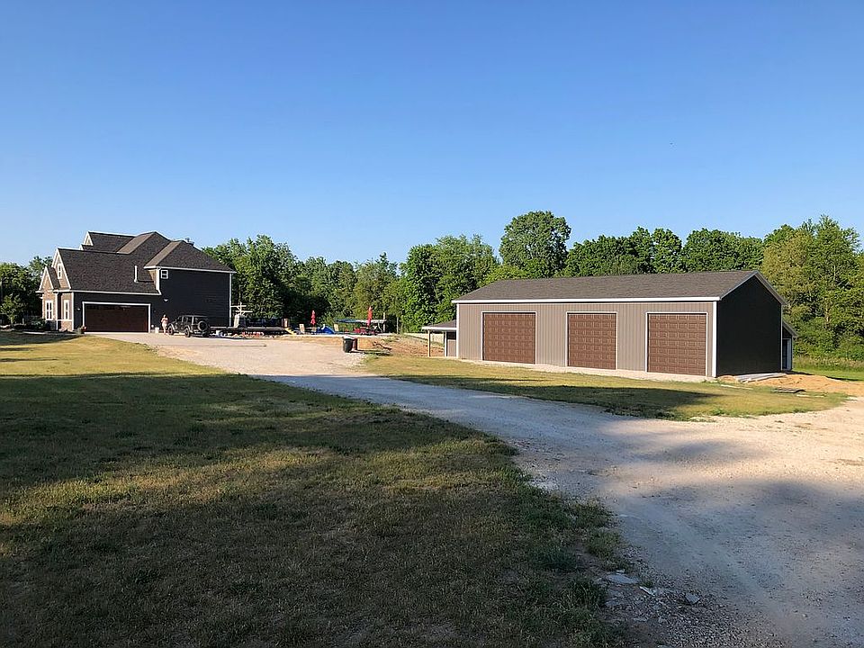 2nd image of 13470 Townsend Rd