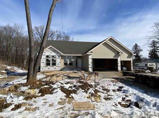 11124 N Lake Woods, Edgerton, WI 53534