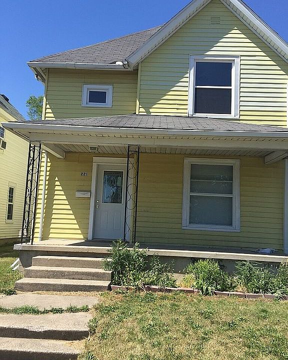 1st image of 221 E Broadway St