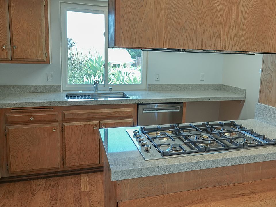 1st image of 2187 Sumac Dr