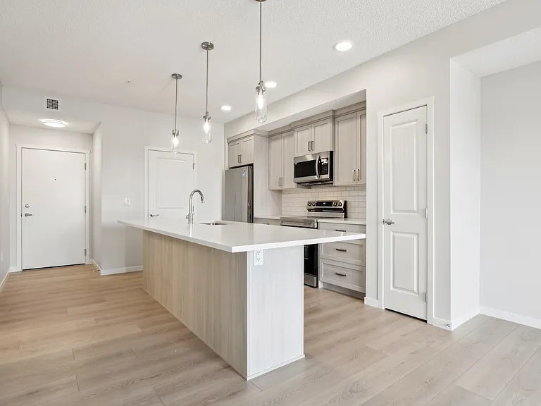 550 Belmont St SW #2307 — Photo 3