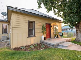553 H St W, Vale, OR 97918