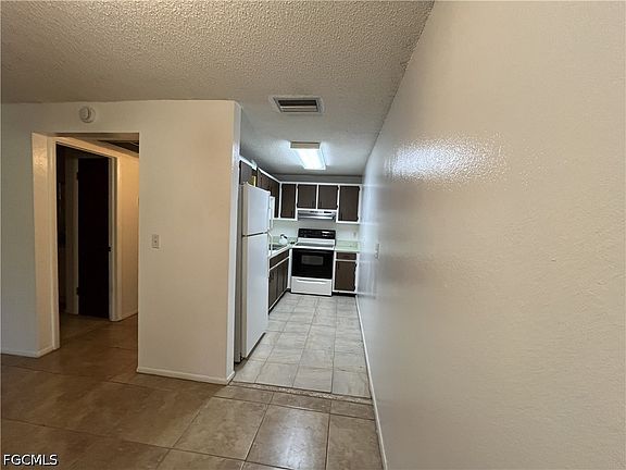 2nd image of 1265 Monica Ln