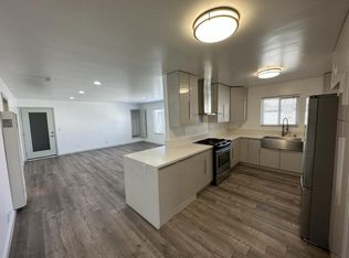 1850 11th St APT 4, Santa Monica, CA 90404