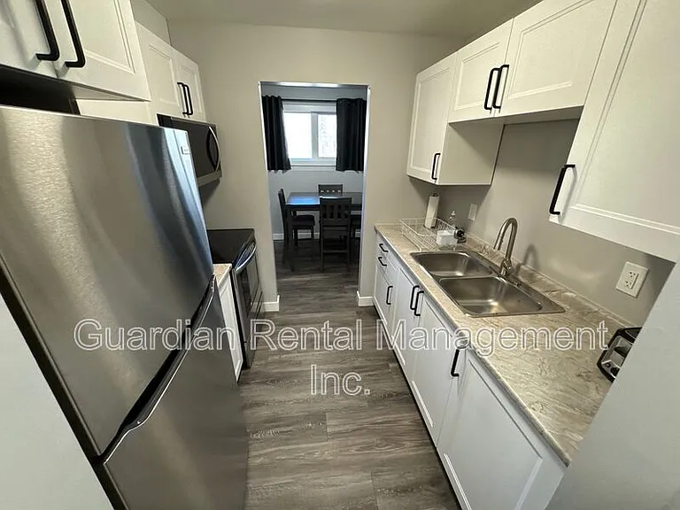 117 Centennial Dr #3 — Photo 9