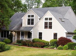 129 Jenny Clf, Manchester, CT 06040