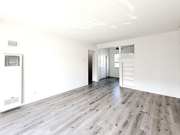 5th image of 4403 Mammoth Ave APT 6