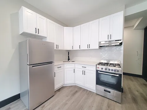 55 Lincoln St Photo 1