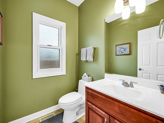 3rd image of 9309 S Trumbull Ave