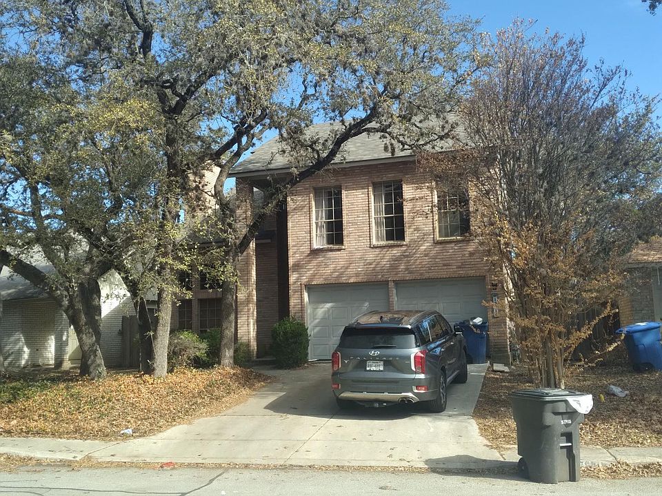 1st image of 13814 Cedar Cyn