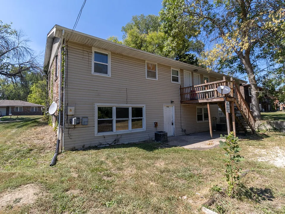 706 Demaret Dr #C
