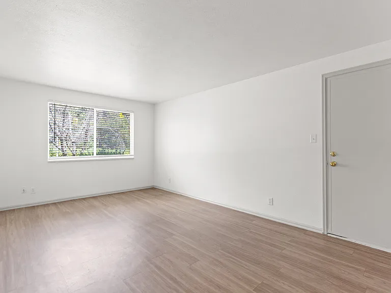 The Parker Apartments — Photo 6