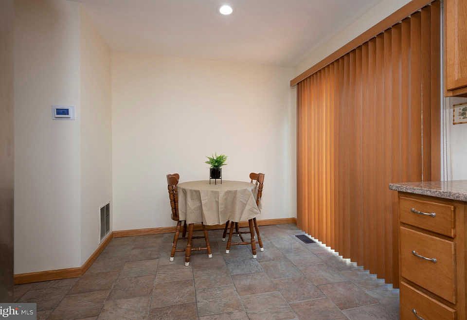 120 Concord Ct Square PA Zillow