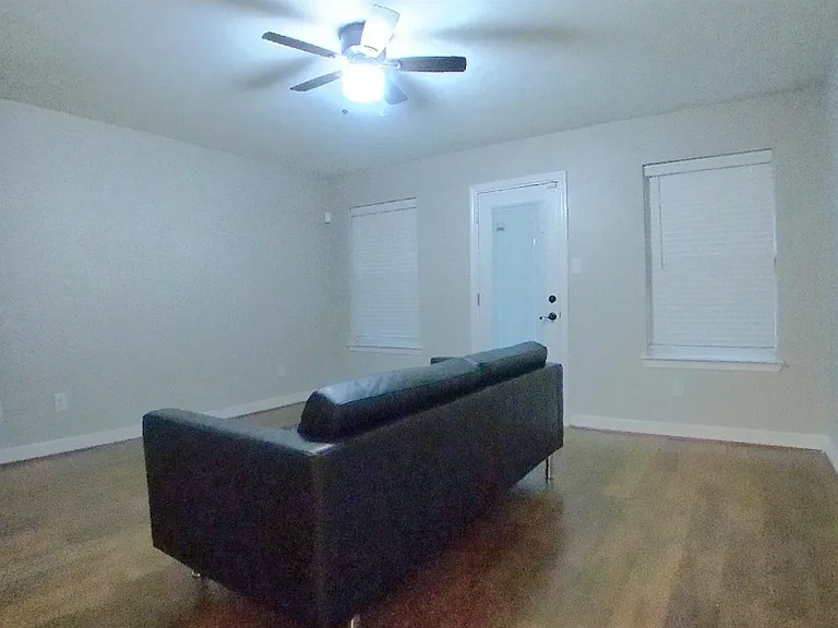 1719 Stacy Crst — Photo 17