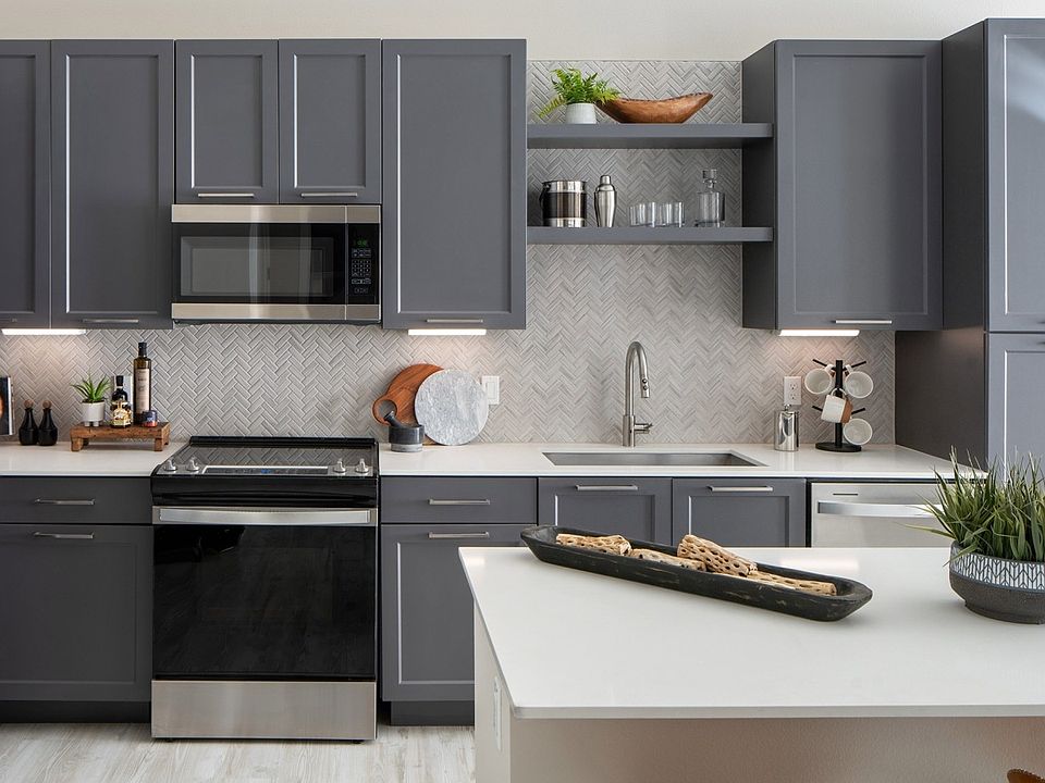 1st image of 100 Boucle Jeanne Cir #2B-2Ba-1189Sqft