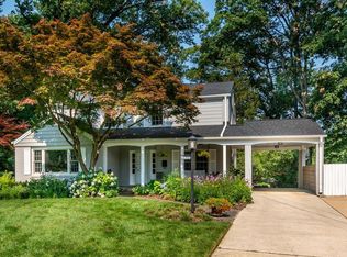 1423 Crestridge Dr, Silver Spring, MD 20910