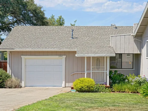 2797 Oak Creek Ct, Cameron Park, CA 95682