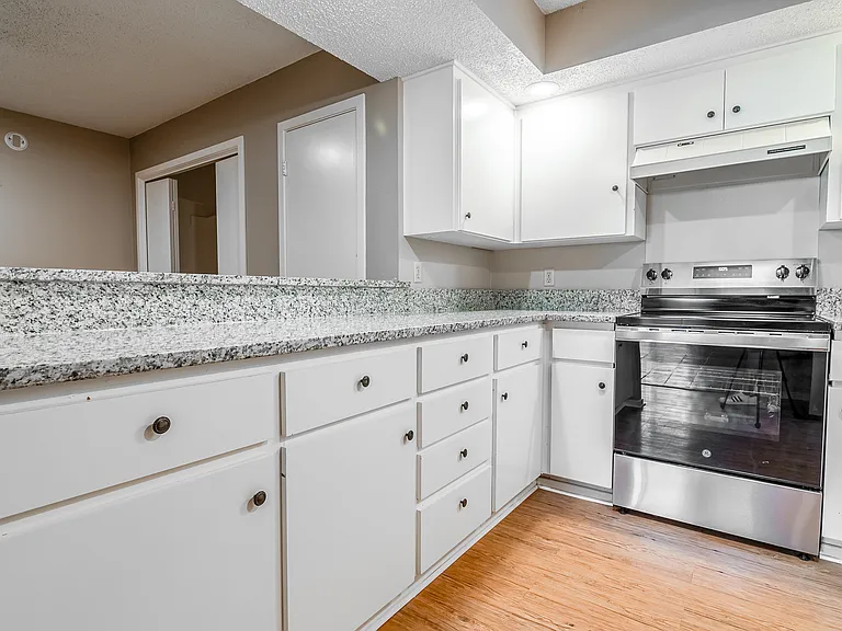 3532 Shell Ave — Photo 3