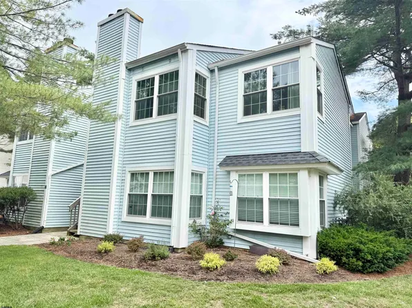 156 Driftwood Ct #156, Absecon, NJ 08205