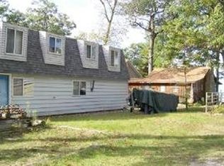 4142 Port Austin Rd, Caseville, MI 48725
