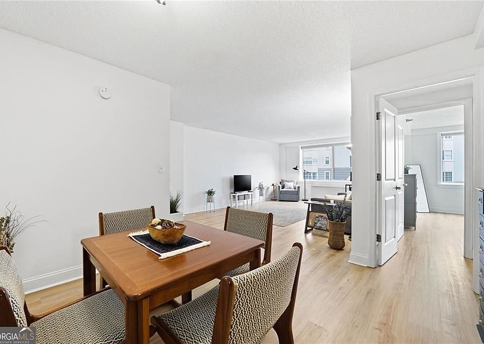 1st image of 2479 Peachtree Rd NE APT 303
