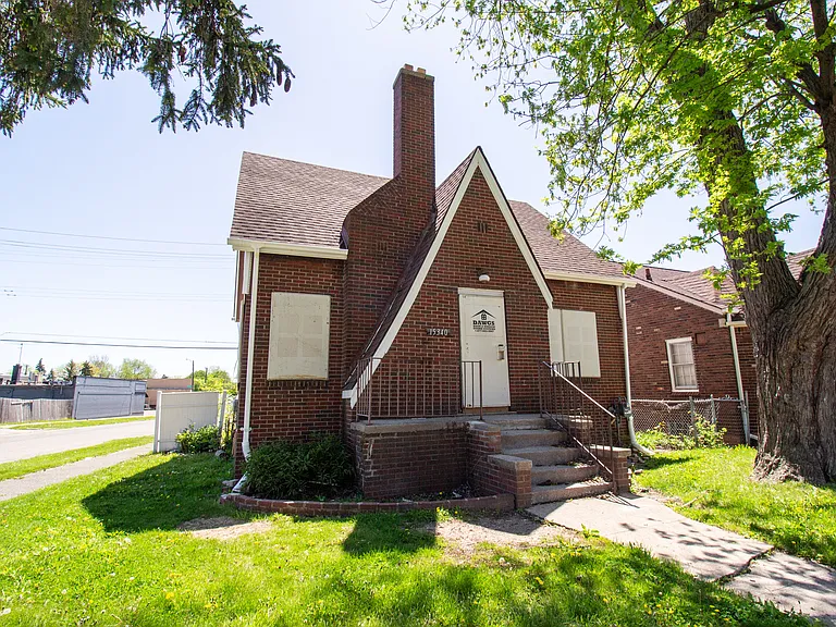 15340 Evanston St — Photo 17