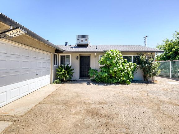 2nd image of 4563 E Sierra Madre Ave