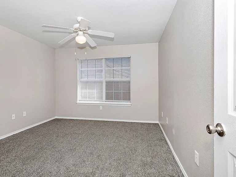 Westcreek Townhomes — Photo 11
