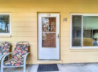 2402 Ecuadorian Way APT 10, Clearwater, FL 33763