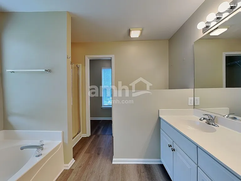 3907 Gisbourne Dr — Photo 13