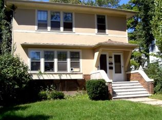 912 Edgewood Pl APT 1, Ann Arbor, MI