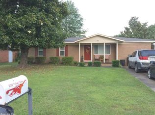908 W Vine St, Sheridan, AR 72150