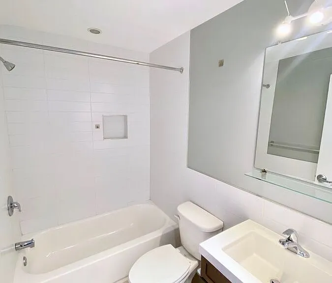 535 Budd St #3E — Photo 5