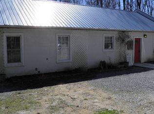 177 Saint Marys Ln, Sewanee, TN 37375