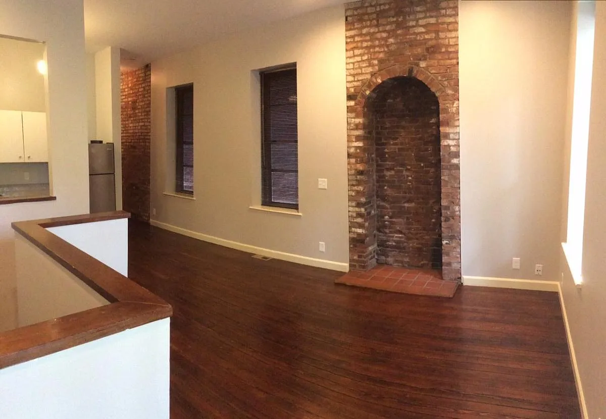 2311 Menard Street — Photo 4