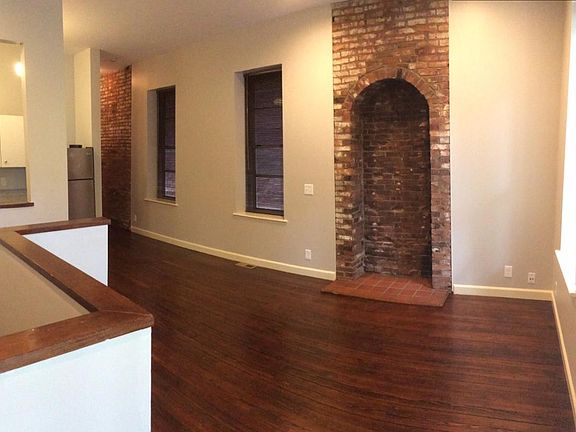 4th image of 2311 Menard St Floor 1